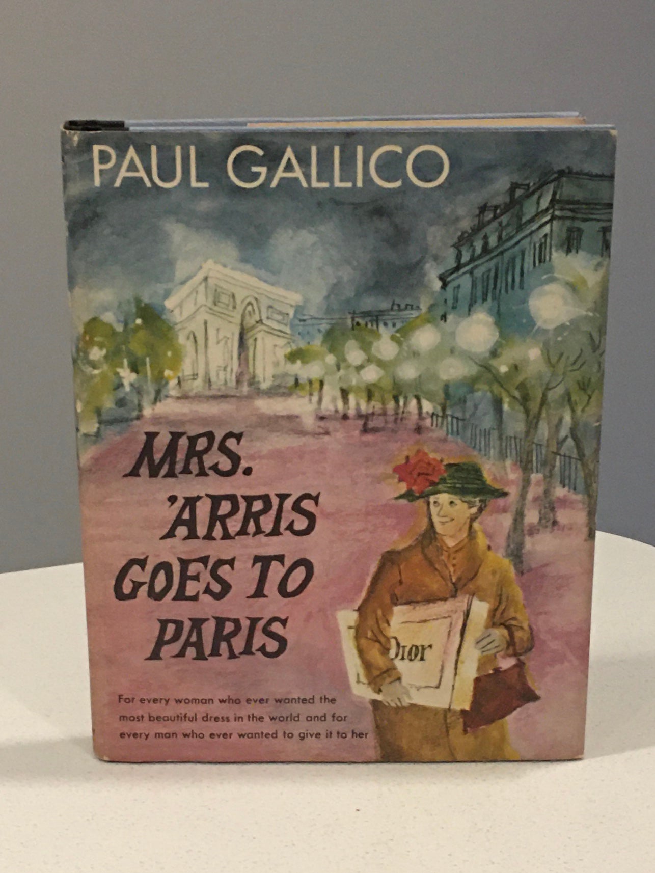 Mrs. 'Arris Goes to Paris
